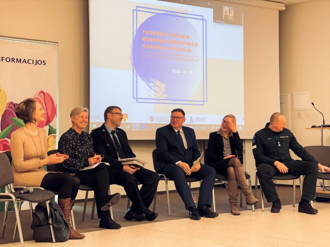 Konferencija „Tarpinstitucinis bendradarbiavimas vakarų Lietuvoje: kur esame spręsdami smurto artimoje aplinkoje problemą?“